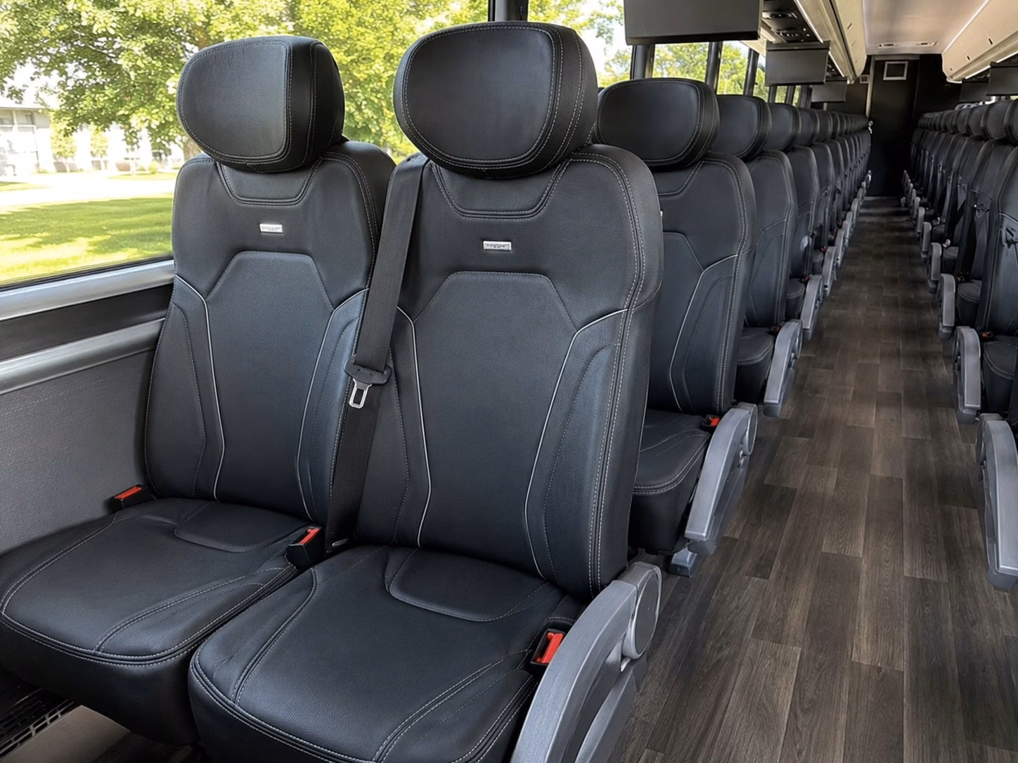 how bus type and size change charter bus prices in loxahatchee florida