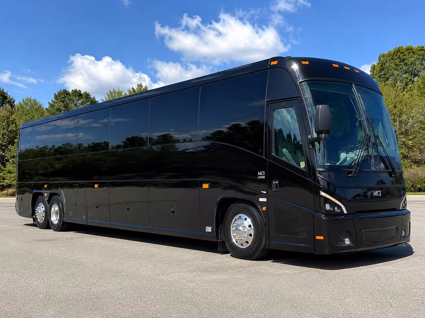 loxahatchee charter bus rental exterior